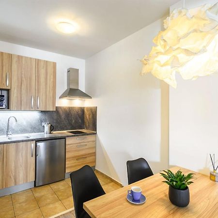 Pilsner Apartments Plzen Luaran gambar