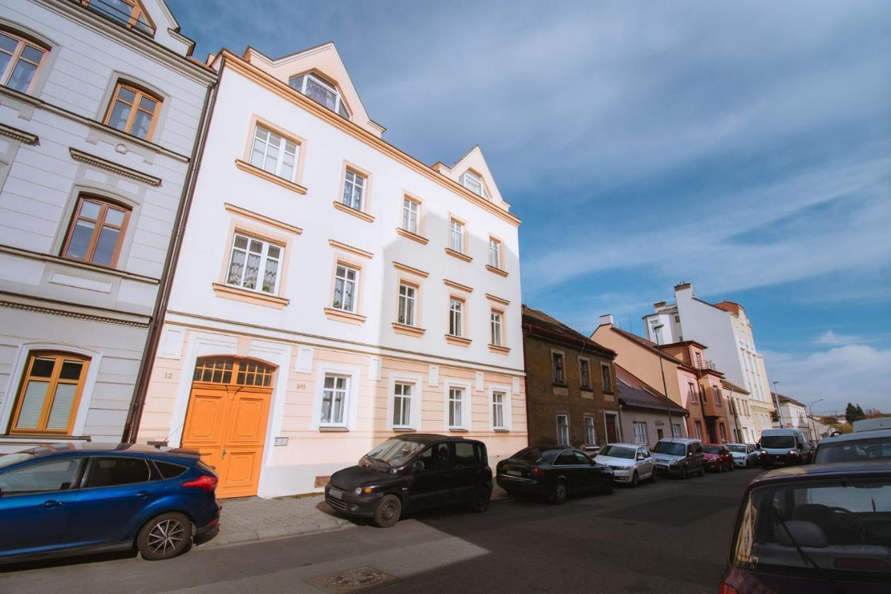 Pilsner Apartments Plzen Luaran gambar